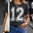 12番の前面と背面にホワイトのプリント。 Tシャツ 彼女への贈り物