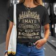 1960年5月 65歳 誕生日プレゼント 男性用 65歳の誕生日 Tシャツ 彼女への贈り物