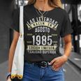 40 Años Cumpleaños Hombre Las Leyendas Nacen En Agosto 1985 Camiseta unisex Regalos para ella