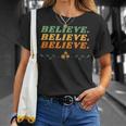 Believe Inspirational Motivational Message Of Hope Tシャツ 彼女への贈り物