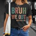 Bruh We Out 9年生 クラス 2025年生 9年生 卒業 Tシャツ 彼女への贈り物