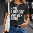 End Ofchool Year Teachers Have A Bussin'ummer Bruh Tシャツ 彼女への贈り物