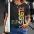 Mes Mayo 1985 Año 1985 Retro 1985Intage 1985 Desde 1985 Cuello Camiseta unisex Regalos para ella