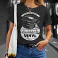 Music Is My Universe レトロなビニールレコードでサウンドを感じる Tシャツ 彼女への贈り物