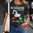 My Excavator Is Calling 面白い重機オペレーター Tシャツ 彼女への贈り物