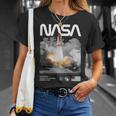 Nasa スペースシャトル打ち上げカラーの黒と白のワームロゴ Tシャツ 彼女への贈り物
