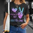 Peace Out フォスターケア 養子縁組 ごっちゃの日 2023 Tシャツ 彼女への贈り物