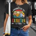 メンズ Promoted To Grandpa Est 2026 Dad To Be Tシャツ 彼女への贈り物
