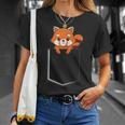 Red Panda In A Bag Cute Love レッドパンダバッグ Tシャツ 彼女への贈り物