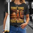 Tung Tung Tungahur Meme Brainrot Tシャツ 彼女への贈り物