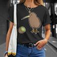かわいいキウイの鳥と果物 ニュージーランド Tシャツ 彼女への贈り物