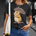 かわいいハムスターと傘のコスチューム。 Tシャツ 彼女への贈り物