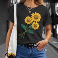 ひまわりの花束 春のフローラルガーデン 黄色の花 Tシャツ 彼女への贈り物