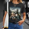 エイリアンホールディングヒューマンベイビーufo地球外接触tシャツ Tシャツ 彼女への贈り物
