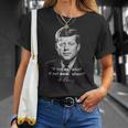 ケネディ大統領jfk民主党アメリカ引用 Tシャツ 彼女への贈り物
