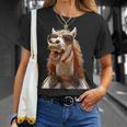サングラスをかけた馬 馬の女の子 ライダー 甘い馬 Tシャツ 彼女への贈り物