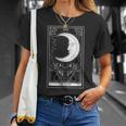 タロットカード 月 占い師 オカルト 魔女 ウィッカン カード Tシャツ 彼女への贈り物