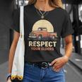 トラック ヴィンテージ オールド クラシック 学校 アメリカン ピックアップ レトロ ファーム Tシャツ 彼女への贈り物