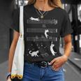 ピアノ音符 遊び心のある猫 Tシャツ 彼女への贈り物