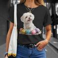 マルチーズ 犬 犬種 ハッピーイースター メンズ レディース キッズ Tシャツ 彼女への贈り物