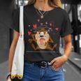 ルーニー・テューンズ タズ スピニング ハート 楽しい Tシャツ 彼女への贈り物