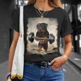 ロットワイラー 犬の筋トレ ウェイトリフティング Tシャツ 彼女への贈り物