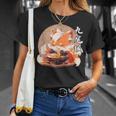 九尾の狐、ラーメンを食べる九尾の狐 Tシャツ 彼女への贈り物