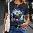 宇宙地球動物グループシーン Tシャツ 彼女への贈り物
