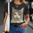 怒っている猫 リアル ミーム ウイルス インターネット Tシャツ 彼女への贈り物