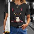 朝が嫌いなコーヒーと可愛い黒猫 Tシャツ 彼女への贈り物