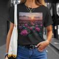 蓮の花畑 美しい夕日のグラフィック Tシャツ 彼女への贈り物