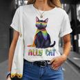Ally Cat Lgbtゲイプライド月間2025レインボー平等権 Tシャツ 彼女への贈り物
