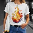 Fire Element Flameのグラフィックアート。あらゆる年齢の方に。 Tシャツ 彼女への贈り物