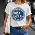 Inca Kola ペルーゴールデンコーラ バブルガム クリームソーダ Tシャツ 彼女への贈り物