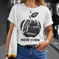 New York City The Big Apple Graphic New York City Tシャツ 彼女への贈り物