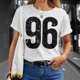 Número 96 Camiseta unisex Regalos para ella