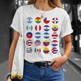 Todas Banderas Latinoamericanas Países Banderas Latinoamerica Camiseta unisex Regalos para ella