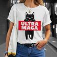 Ultra Maga Cat Tシャツ 彼女への贈り物