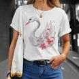 エレガントな白鳥の花 Tシャツ 彼女への贈り物