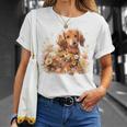 クリーム色の花のダックスフント 愛らしいミニドキシー犬 Tシャツ 彼女への贈り物