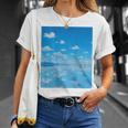 世界一美しい鏡張りの風景 Tシャツ 彼女への贈り物