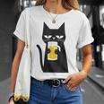 面白い黒猫はビールが大好きおもしろいビール好き Tシャツ 彼女への贈り物