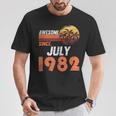 1982年7月から素晴らしい。男女の誕生日。 Tシャツ 面白い贈り物
