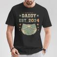 Daddy Est 2024 年生パパ 新米パパ 初めてのパパ 若いパパ Tシャツ 面白い贈り物