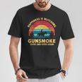 Happiness Is Watching Gunsmoke Over And Over Again Cowboys Tシャツ 面白い贈り物