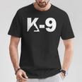 K9 ジャーマンシェパード ロゴデザイン K-9 退役軍人の日 Tシャツ 面白い贈り物