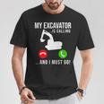 My Excavator Is Calling 面白い重機オペレーター Tシャツ 面白い贈り物