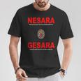 Nesara Gesara、赤い文字。 Tシャツ 面白い贈り物