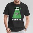 Ufo Cow Abduction Ufo Alien Abduction Tシャツ 面白い贈り物