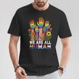 We Are All Human レインボー Lgbt Lgbtq トランスジェンダー ハンドフラワー Tシャツ 面白い贈り物